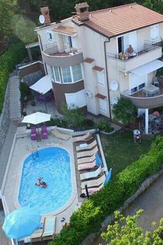 Apartments with a swimming pool Opric, Opatija - 7711 - Location saisonnière - Lovran