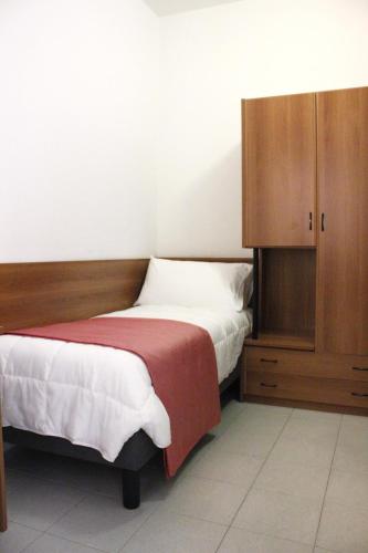 1 twin bed