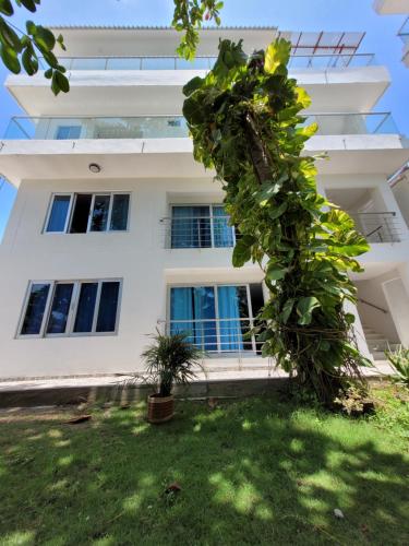 外部景觀, Villa Patry Covenas in 科偉尼亞斯