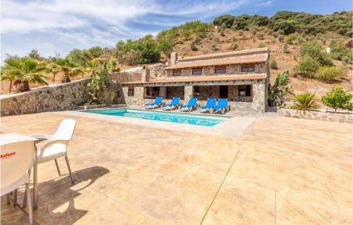 Gorgeous Home In El Borge With Wifi