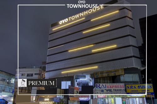 Townhouse 165 Netaji Road