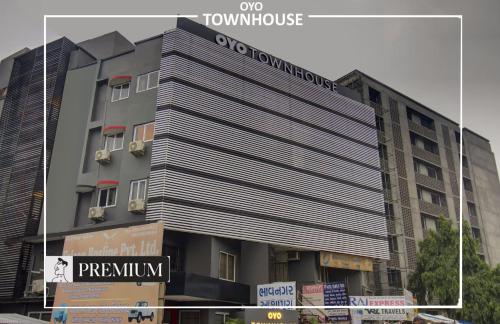 Townhouse 165 Netaji Road