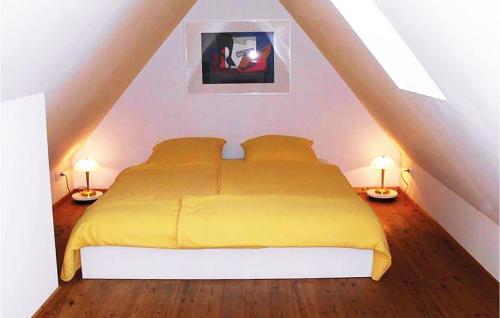 3 Bedroom Gorgeous Apartment In Altenmedingen