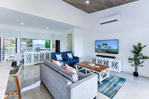 Hidden Cove on Hamilton Island by HIHA