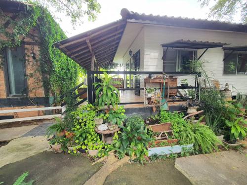 Tahjeen Riverhome near Bueng Chawak Aquarium