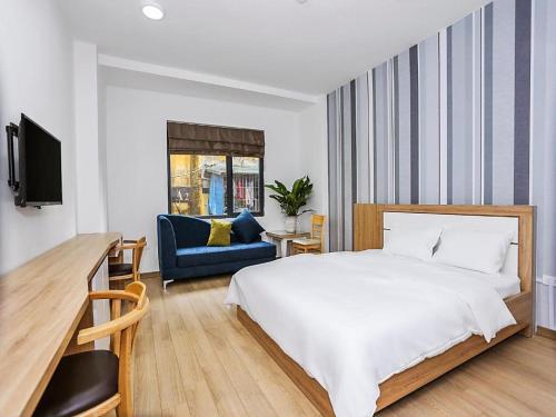 NYT Home Giang Vo - by Bayhomes
