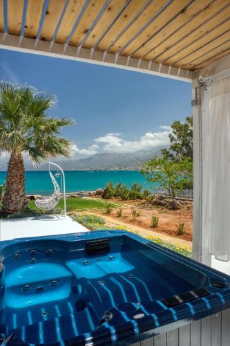 Junior suite by the beach Stalida, Stalida