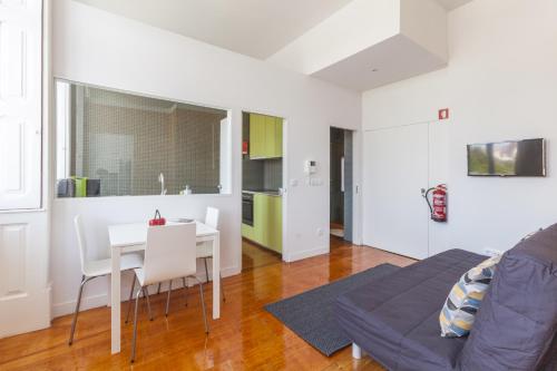 Standard One-Bedroom Apartment image 10