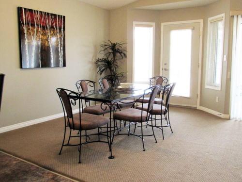 Paradise Canyon Golf Resort, Signature Condo 382