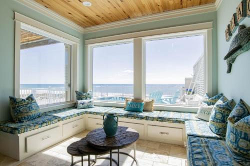 Castle in the Sand East Orange Beach AL-9 bedroom-Sleeps up to 26-Private Pool - image 10