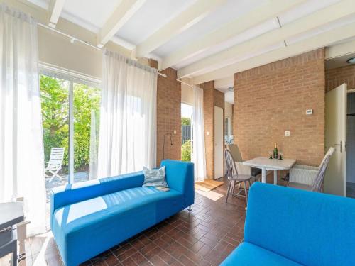  Pleasant holiday home in Noordwijkerhout with garden in Noordwijkerhout