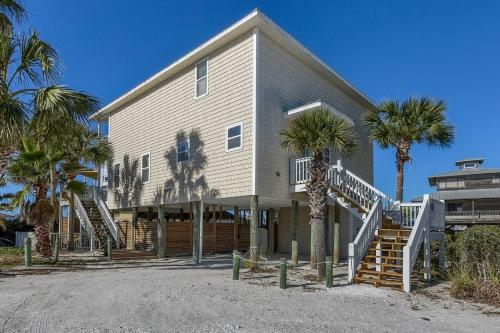 Above and Beyond by Pristine Properties - main image