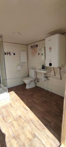 Pakri Parun Pakri Parun