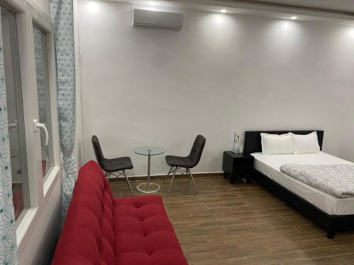 Charmant Studio front de terre Dakar in Grand-Yoff