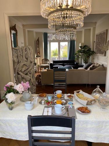 Їжа та напої, Villa Fresquet in Tourlaville