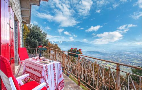 Amazing home in Spello with WiFi and 4 Bedrooms in Spello