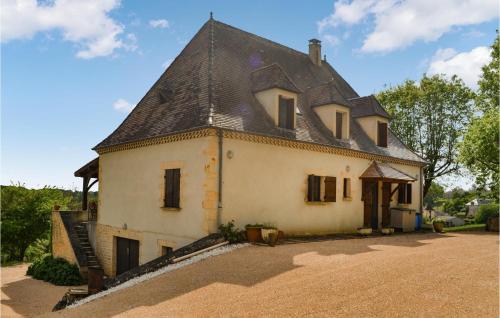 4 Bedroom Lovely Home In Paulin - Location saisonnière - Paulin