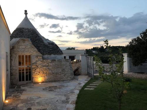 Trullo della Balena