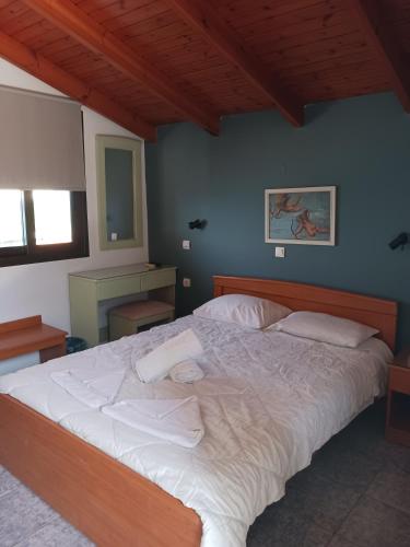 Soulis Hotel Room Type - Economy Twin Room