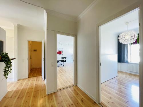  aday - Beautiful Central 2 Bedroom Apartment in Randers in Randers