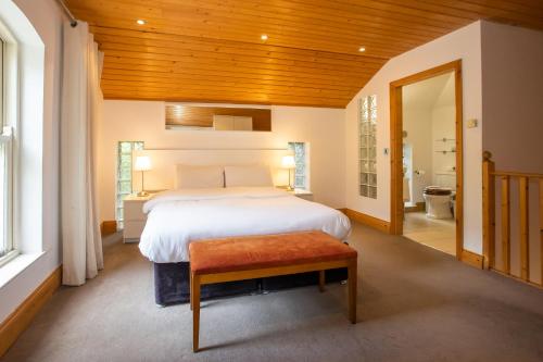 Two-Bedroom Apartment image 10