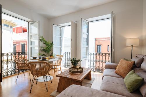 Hostly Rivero 2A Center loft-Fibre-communal terrace-Parking Optional-CLess, Sevilla (Foto 7)