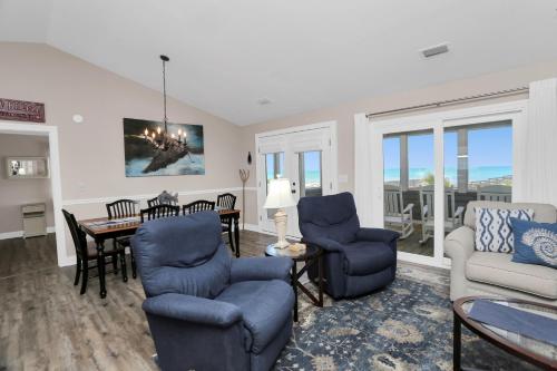 Gulf Breeze by Pristine Properties - image 7