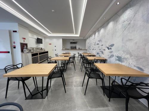 餐飲選擇, RoccaRegina Hotel in 夏卡