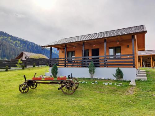 Casa Poiana Teiului