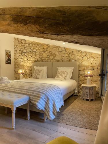 La Maison du Clocher Room Type - Deluxe King Room