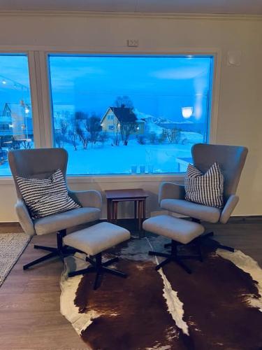 Shared lounge/TV area, Holiday home with sauna in the Arctic Caribbean, Tromsø in Tromsø