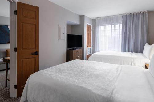 Staybridge Suites Columbus-Dublin an IHG Hotel - image 2