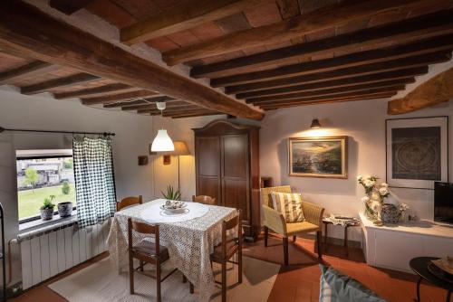 Létesítmények, La Colombaia in Massa E Cozzile