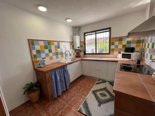 Casa Rosalía (Casa Rosalia) in Encinasola