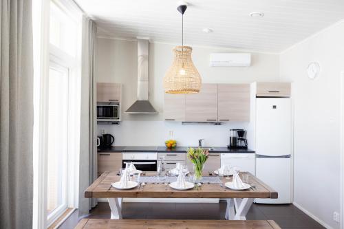 ห้องครัว, Nallikari Seaside Villas in โออูลู