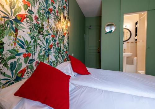 Nouvel hotel - image 7