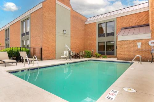 Best Western North Roanoke