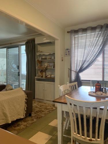 Old fisherman's house on barkes - pet and family friendly in 湖口地區鎮