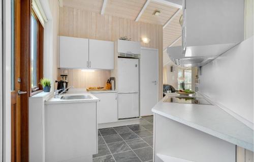 Kitchen, Holiday Home Baldersvej Askeby Ix in Askeby