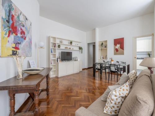 The Best Rent - Gorgeous two-bedroom apartment in Porta Nuova district - Apartment - Milan