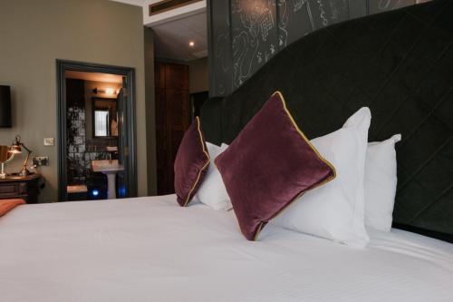 The Sanctuary House Hotel - image 9