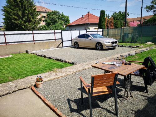 Weisz Apartment - Free Private Parking,Wifi