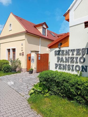 Szentesi Panzió - Accommodation - Fertőrákos