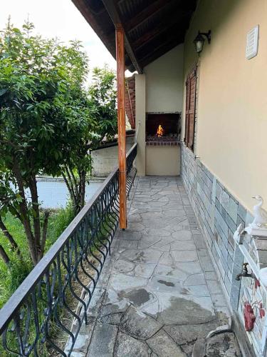 Valsamo Luxury Cottage in Keramoti