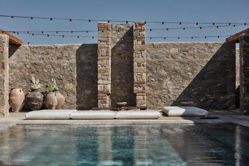 Nomad Mykonos - Small Luxury Hotels of the World