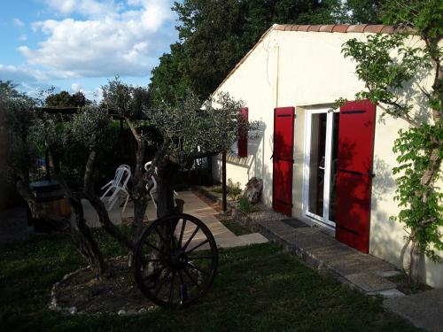 Gite L olivier - Apartment - Mauressargues