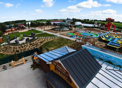 Całoroczny domek - bliźniak (Caloroczny domek - blizniak) in Smolno