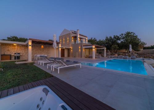 Vita Brevis - Premium Villa 15km From The Beach