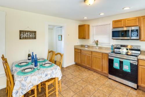 Milford Vacation Rental Steps to the Beach!