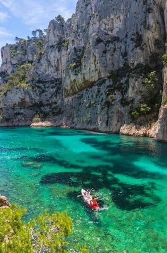 La Bastide Basse Nature Piscine à 3 quarts d'heure de la mer